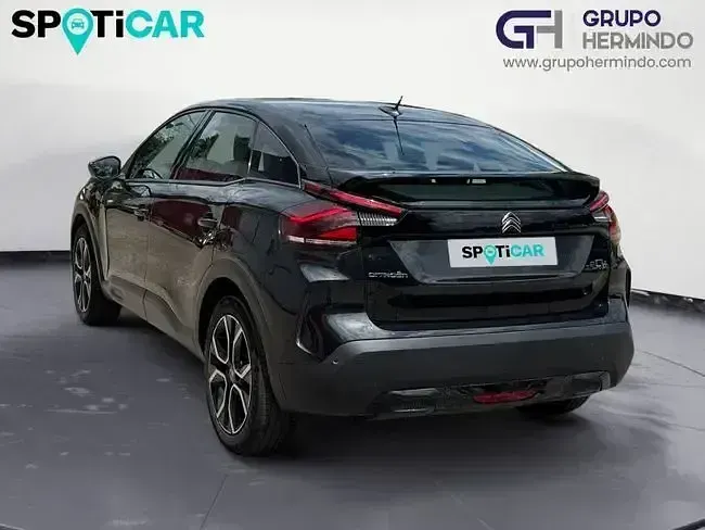 Usado Citroën e-C4 Feel 100 kW (136 CV) 2021 Negro