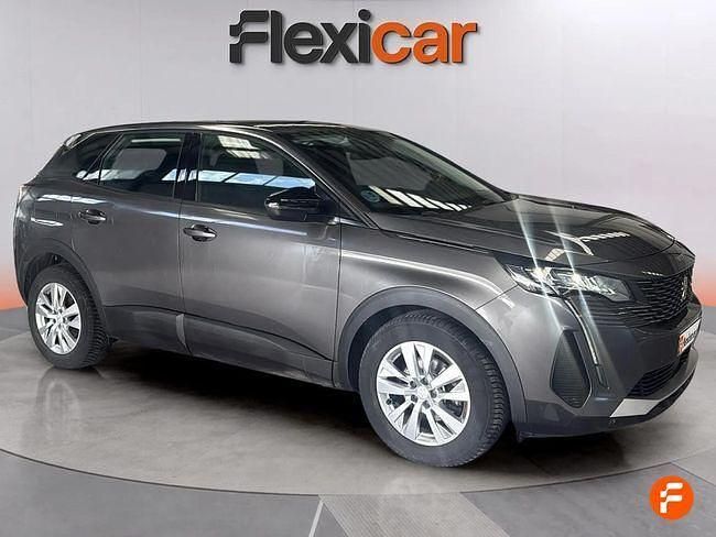 Usado Peugeot 3008 Active 130 CV (95 kW) 2022 Gris SUV