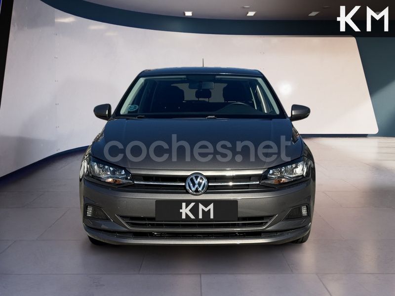 Usado VW Polo Advance 95 CV (69 kW) 2020 Gris / plata Berlina