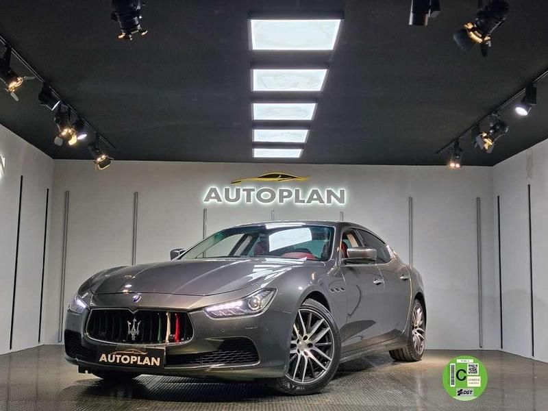 Gris Usado 2014 Maserati Ghibli Coupe | 31.990 € (Precio justo) - Imagen 1/4