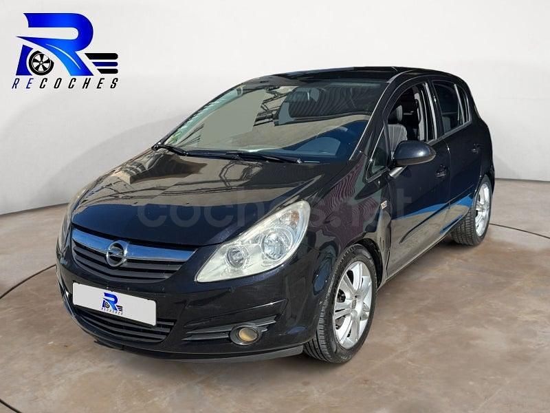 Usado Opel Corsa Cosmo 90 CV (66 kW) 2007 Negro Utilitario