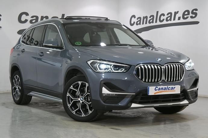 Usado BMW X1 150 CV (110 kW) 2021 Gris SUV