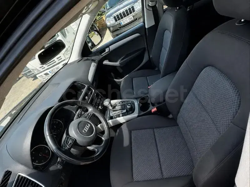 Usado Audi Q5 Attraction 150 CV (110 kW) 2014 Negro SUV