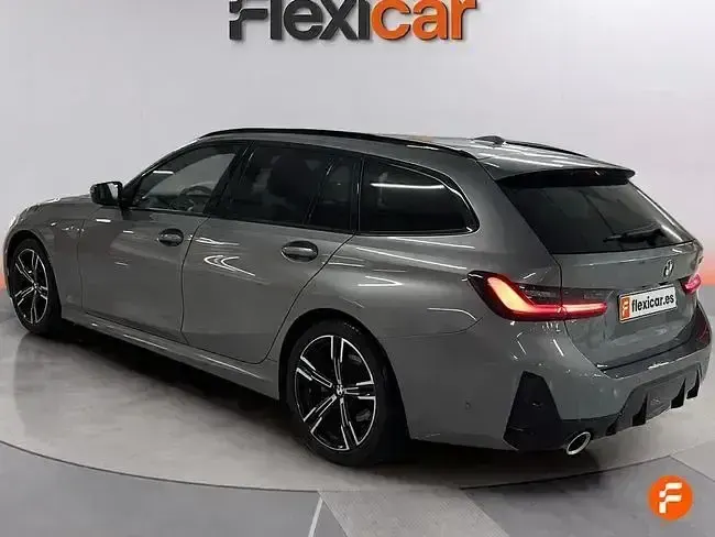 Usado BMW 320 190 CV (139 kW) 2025 Gris Familiar