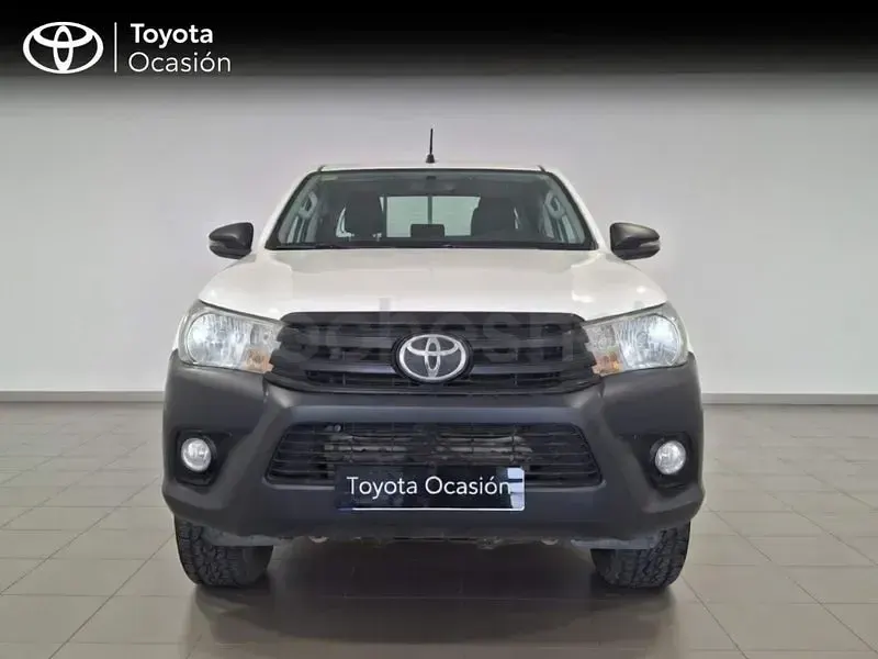 Usado Toyota HiLux 150 CV (110 kW) 2020 Blanco Pickup/Camioneta
