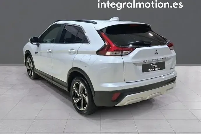 Usado Mitsubishi Eclipse Cross 187 CV (137 kW) 2025 SUV