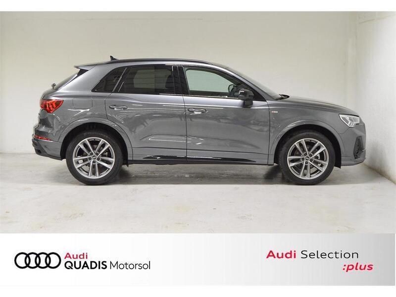 Usado Audi Q3 150 CV (110 kW) 2023 Gris SUV