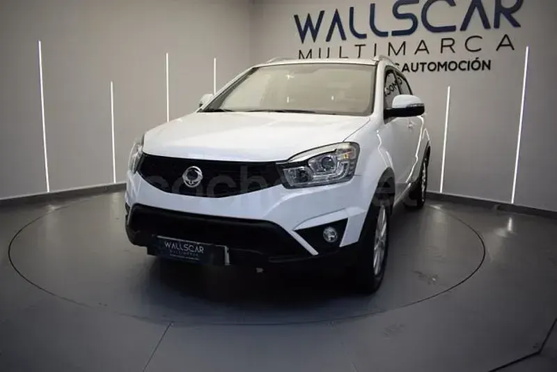 Usado SsangYong Korando 178 CV (130 kW) 2016 Blanco SUV