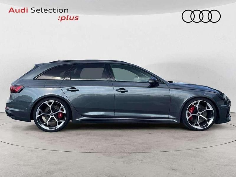 Usado Audi RS4 Competition 450 CV (330 kW) 2024 Gris Familiar
