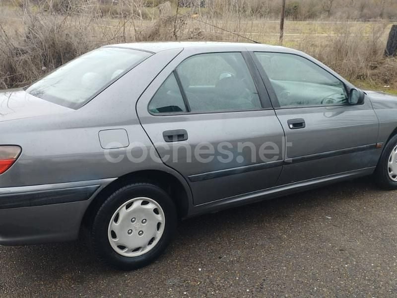 Usado Peugeot 406 112 CV (82 kW) 2000 Gris / plata Berlina