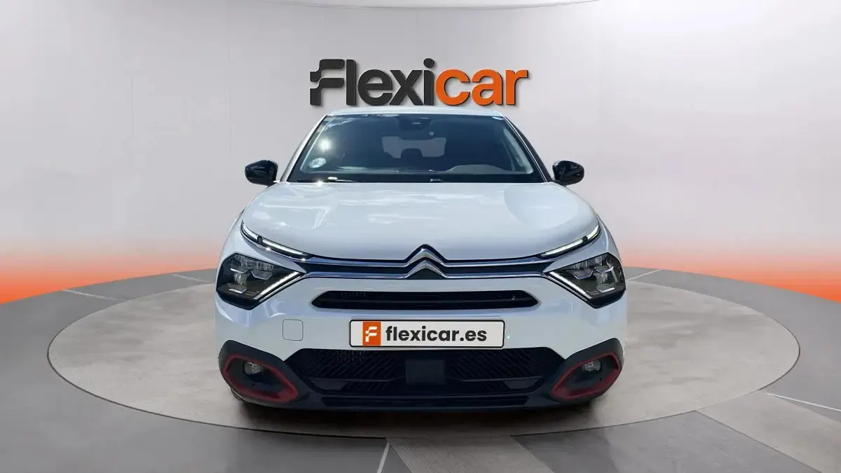 Usado Citroën C4 Feel 131 CV (96 kW) 2023 Blanco SUV