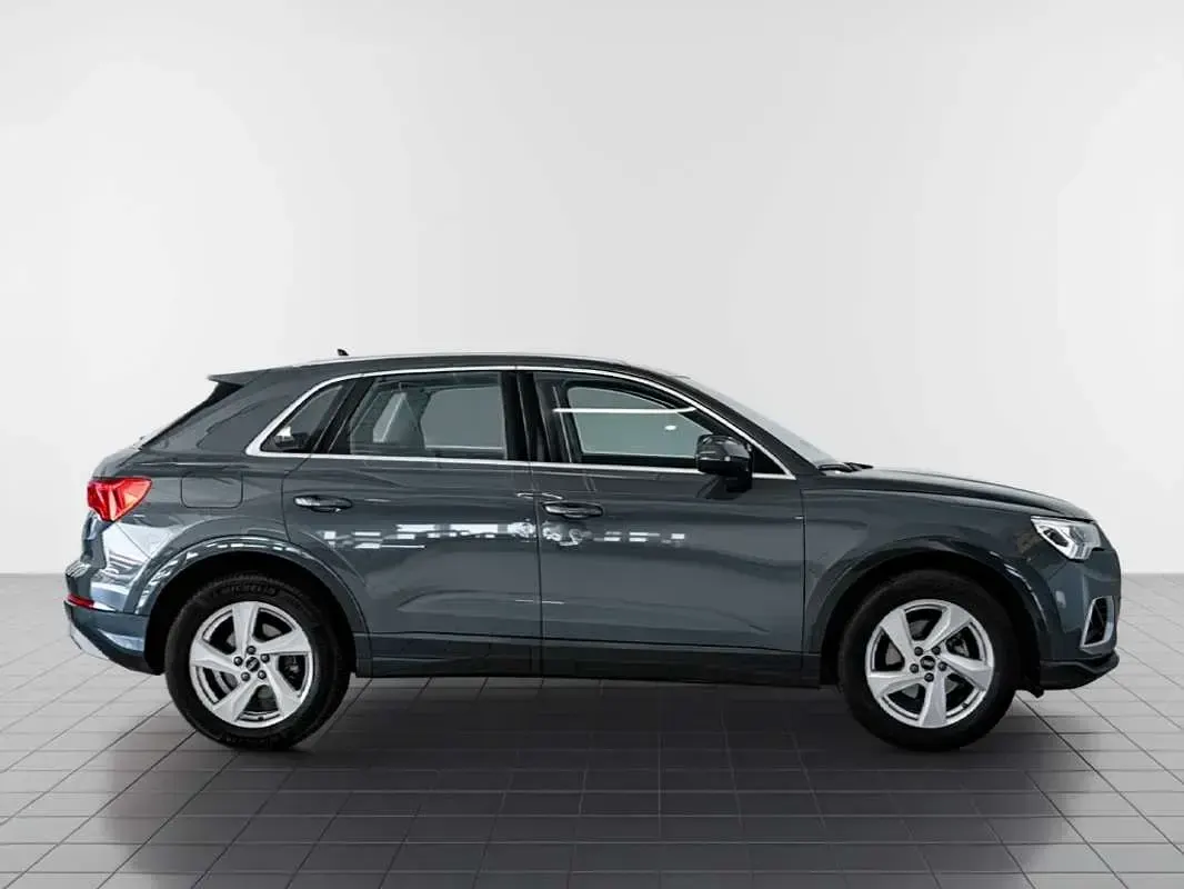 Usado Audi Q3 Advanced 150 CV (110 kW) 2023 Gris SUV