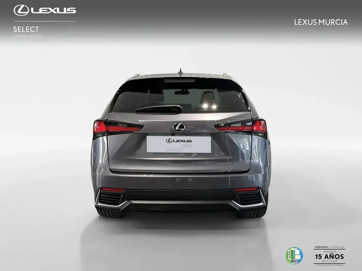 Usado Lexus NX300h 197 CV (144 kW) 2018 Gris SUV