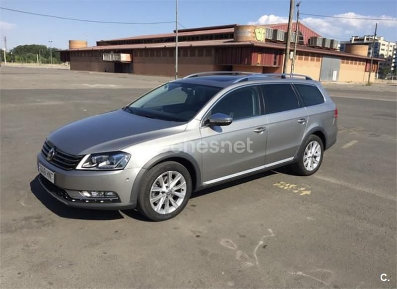 Gris / plata Usado 2013 VW Passat Alltrack Familiar | 9900 € - Imagen 1/2