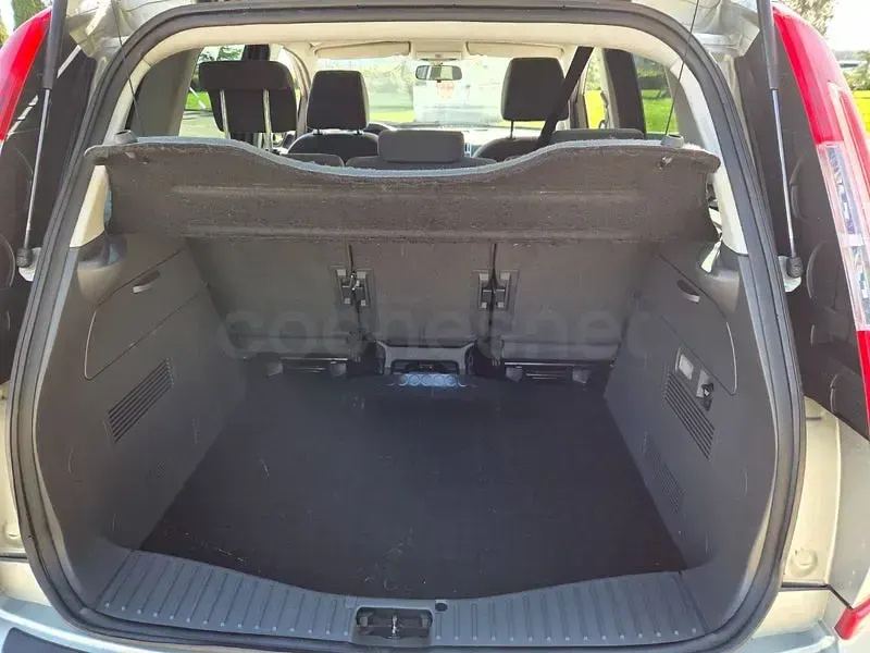 Używany Ford C-MAX Trend 125 KM (91 kW) 2009 Szary Minivan