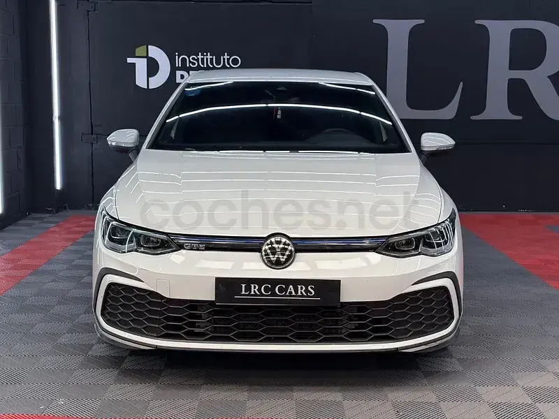 Usado VW Golf VIII GTE 245 CV (180 kW) 2021 Blanco Berlina