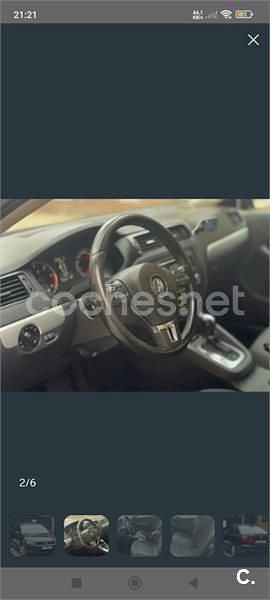 Begagnad VW Jetta Advance 105 HK (77 kW) 2011 Blå Sedan