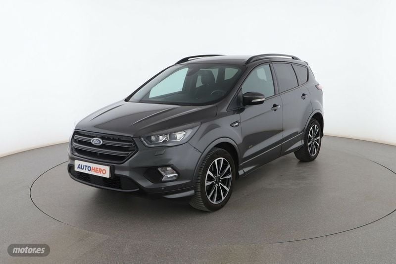 Gris Usado 2018 Ford Kuga ST-Line SUV | 17.399 € (Precio justo) - Imagen 1/2