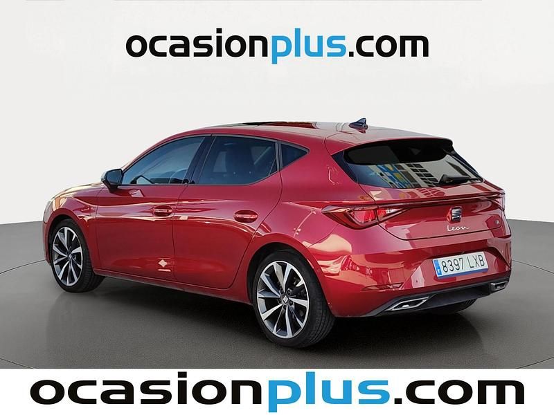 Usado Seat Leon FR 150 CV (110 kW) 2022 Rojo