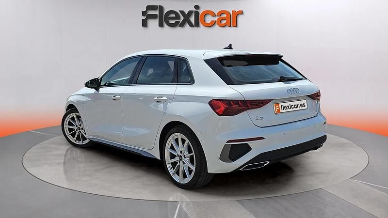 Usado Audi A3 S-Line 151 CV (111 kW) 2023 Blanco Berlina