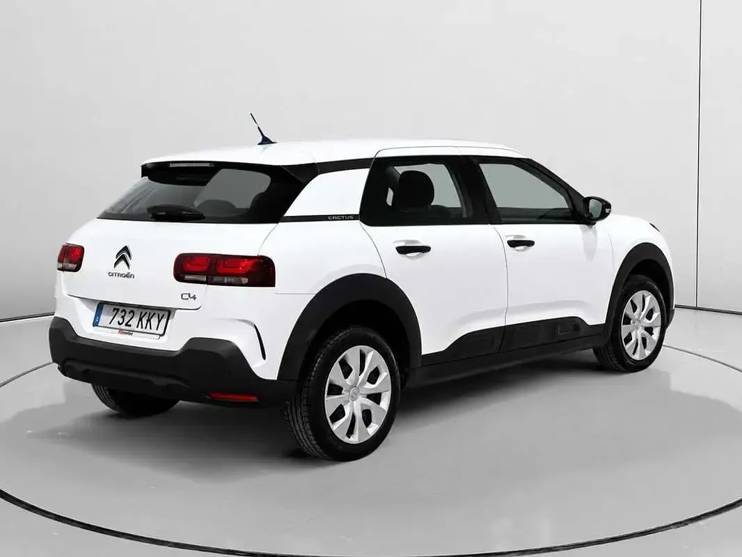 Usado Citroën C4 Cactus Live 82 CV (60 kW) 2018 Blanco Utilitario