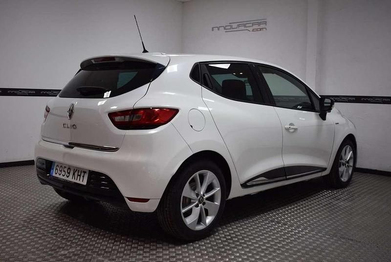 Usado Renault Clio IV LIMITED 90 CV (66 kW) 2018 Blanco Utilitario