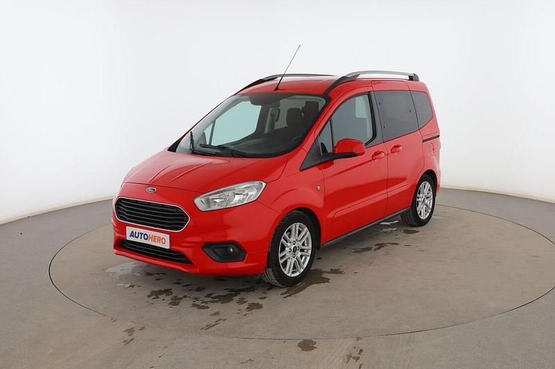 Rojo Usado 2018 Ford Tourneo Courier Titanium Monovolumen | 13.599 € (Precio justo) - Imagen 1/3