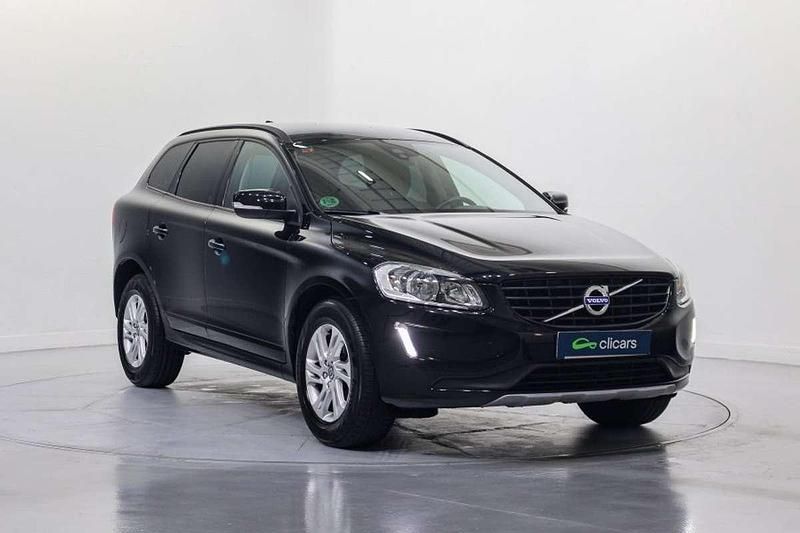 Usado Volvo XC60 Kinetic 150 CV (110 kW) 2017 Negro SUV