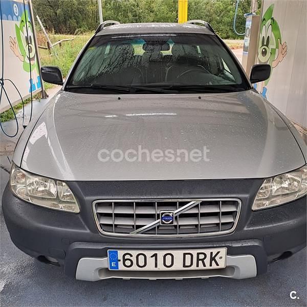 Beige Usado 2005 Volvo XC70 SUV | 7499 € - Imagen 1/4