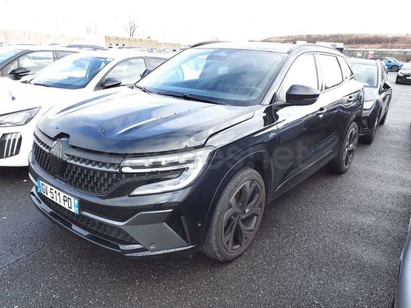 Usado Renault Austral Techno 158 CV (116 kW) 2024 Gris / plata SUV