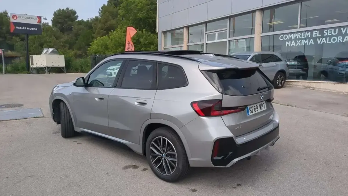 Usado BMW X1 xLine 150 CV (110 kW) 2024 Plateado SUV