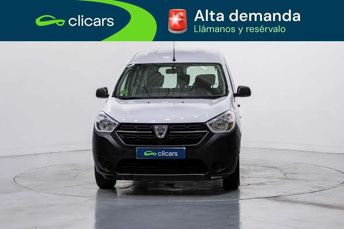 Usado Dacia Dokker Essentiel 95 CV (69 kW) 2020 Blanco Monovolumen