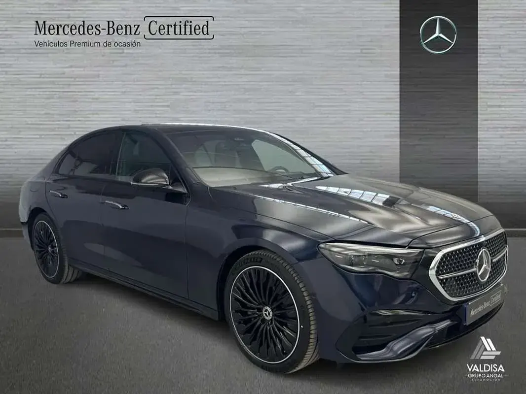 Usado Mercedes E220 197 CV (144 kW) 2025 Berlina