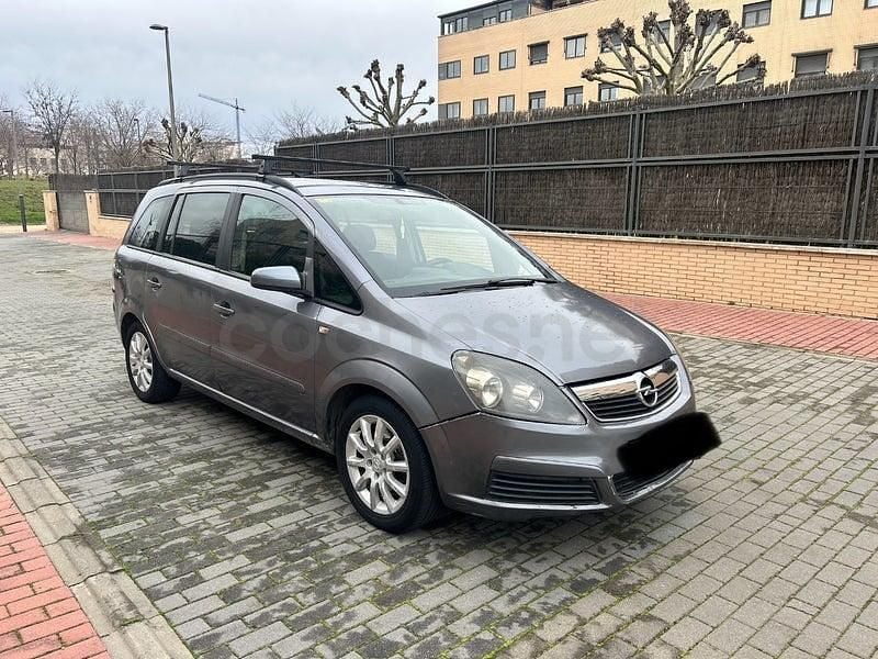 Usado Opel Zafira Cosmo 120 CV (88 kW) 2007 Gris / plata Monovolumen