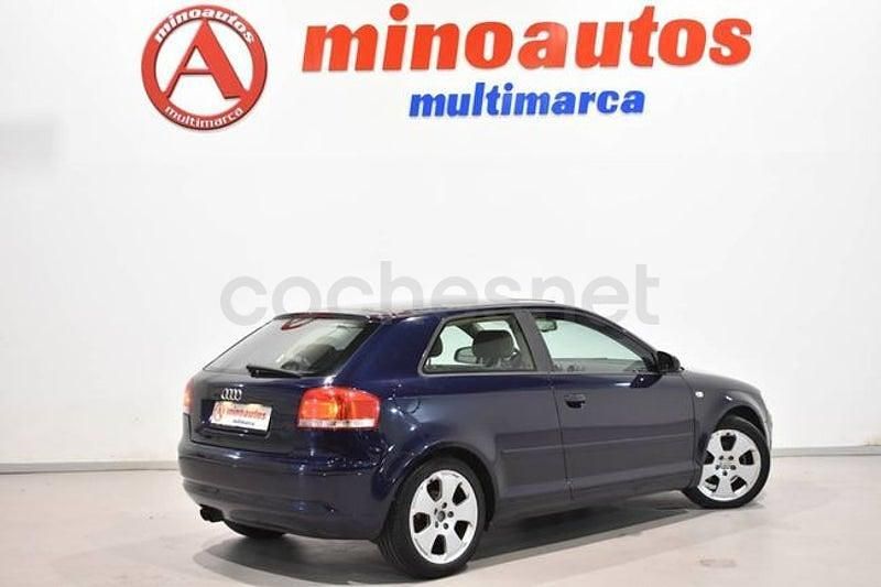 Usado Audi A3 Attraction 200 CV (147 kW) 2007 Azul Utilitario