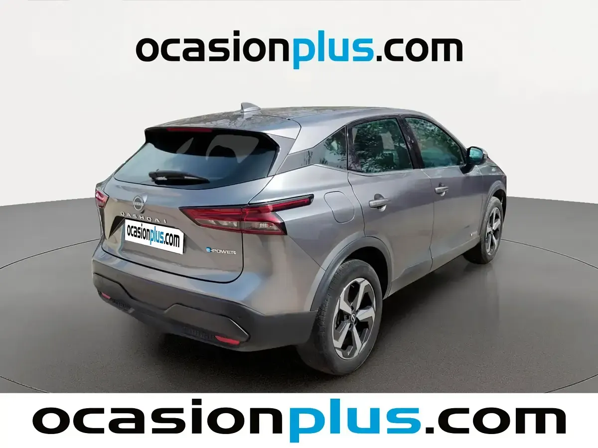 Usado Nissan Qashqai Acenta 190 CV (139 kW) 2024 Gris SUV