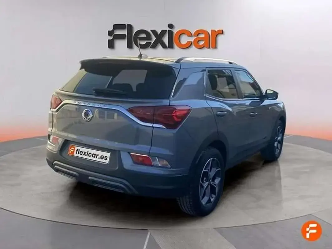 Usado SsangYong Korando Limited 149 CV (109 kW) 2024 Gris SUV