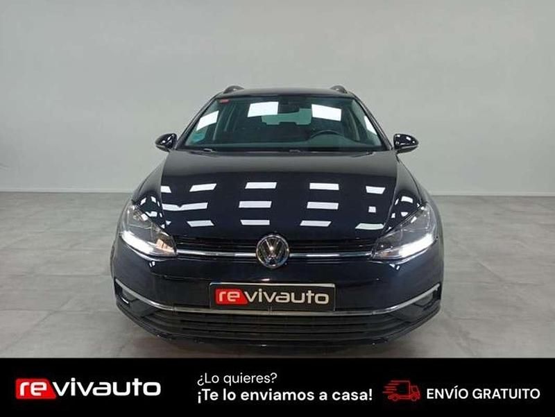 Usado VW Golf VII Advance 116 CV (85 kW) 2020 Negro Familiar