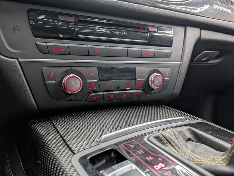 Usado Audi RS6 605 CV (444 kW) 2017 Gris Familiar