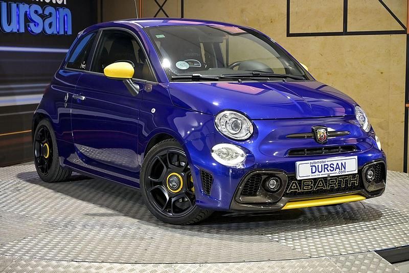 Usado Abarth 695 180 CV (132 kW) 2019 Azul Utilitario
