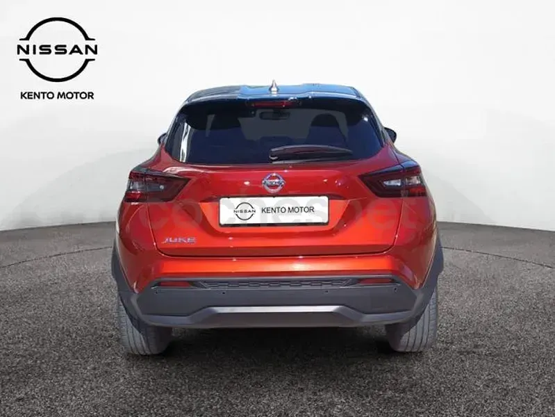 Usado Nissan Juke Tekna 117 CV (86 kW) 2020 Rojo SUV