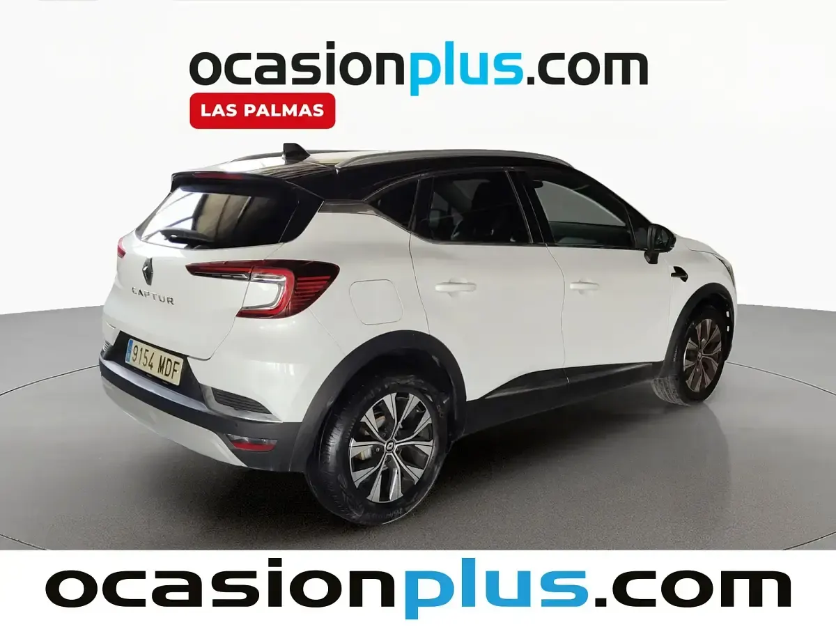 Usado Renault Captur Techno 90 CV (66 kW) 2023 Blanco SUV