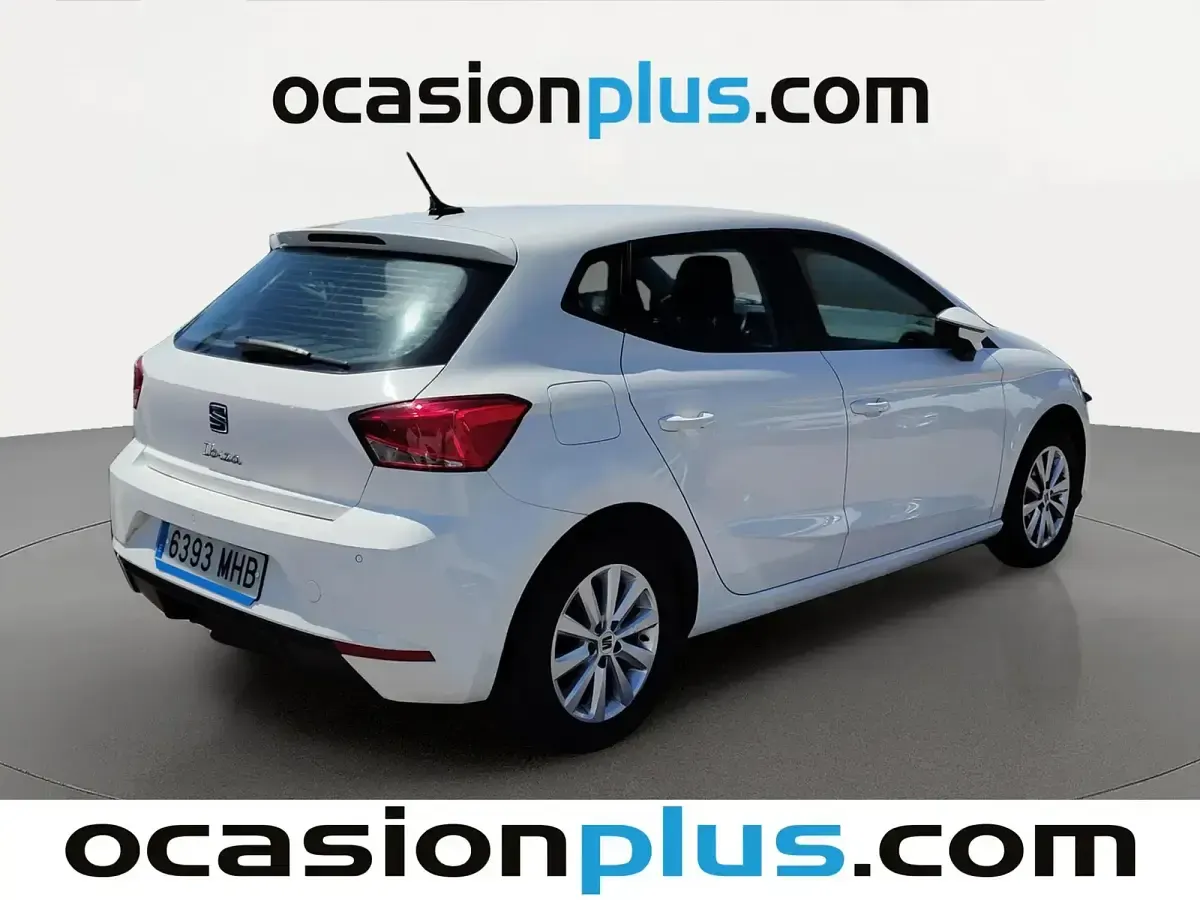 Käytetty Seat Ibiza Reference 80 HP (58 kW) 2023 Valkoinen Viistoperä