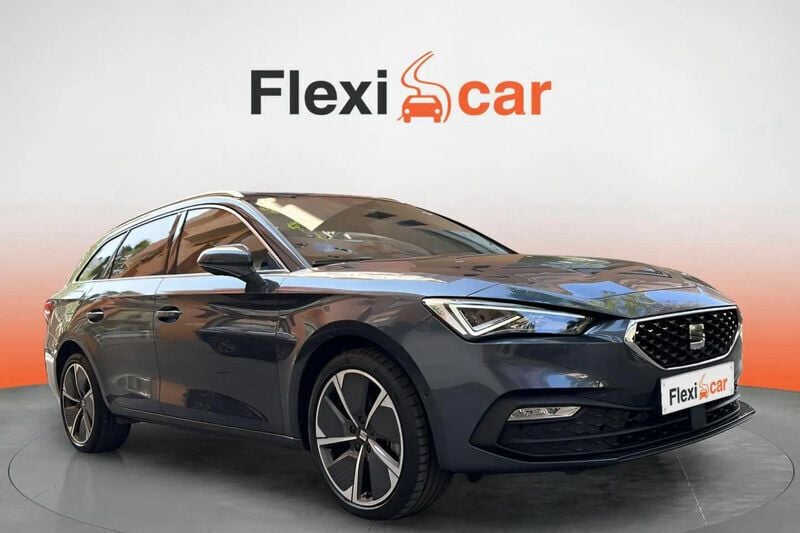 Gris Usado 2021 Seat Leon XCELLENCE Familiar | 17.990 € (Super precio) - Imagen 1/4