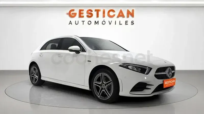 Usado Mercedes A250 218 CV (160 kW) 2022 Blanco Berlina