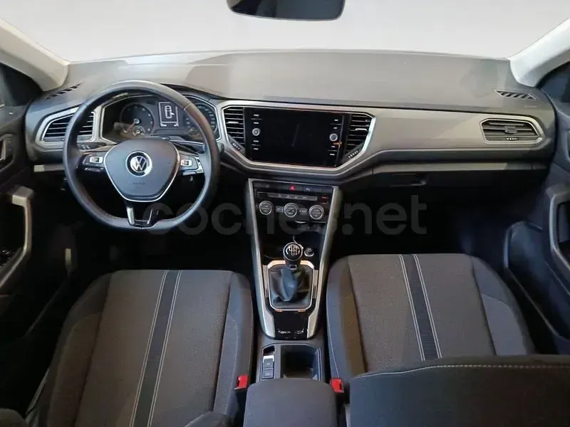 Usado VW T-Roc Advance 110 CV (80 kW) 2021 Blanco SUV