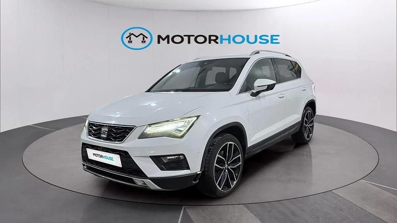 Usado Seat Ateca 4Drive 190 CV (139 kW) 2016 Blanco SUV