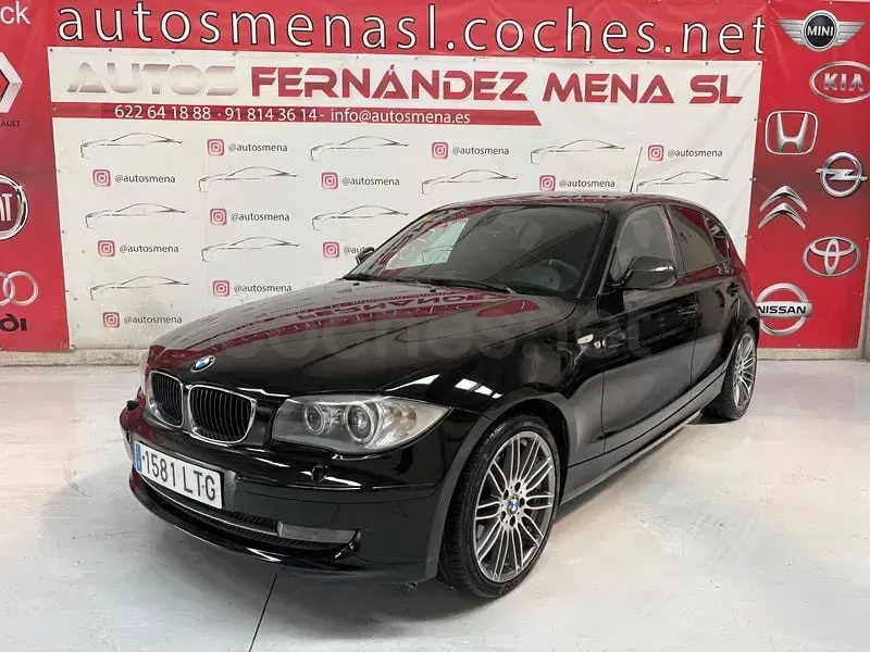 Usado BMW 118 143 CV (105 kW) 2011 Negro Utilitario