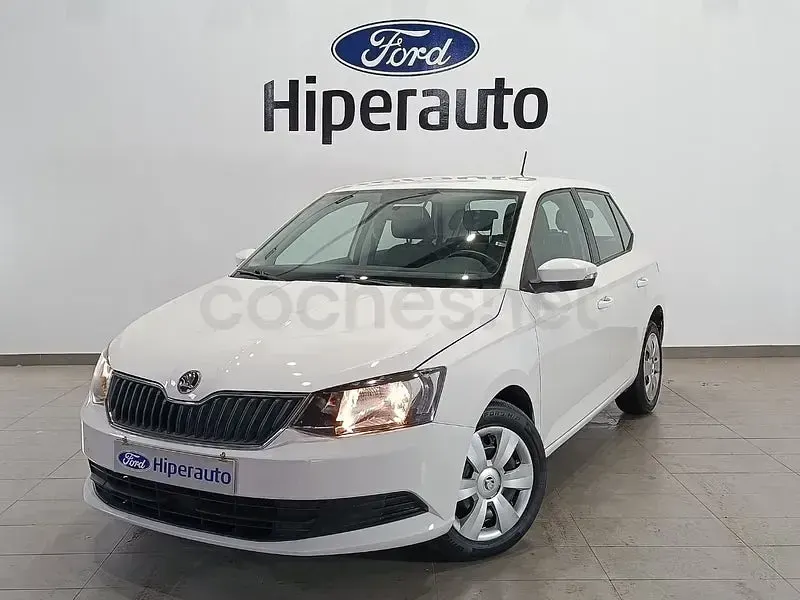 Usado Skoda Fabia Ambition 90 CV (66 kW) 2017 Blanco Berlina
