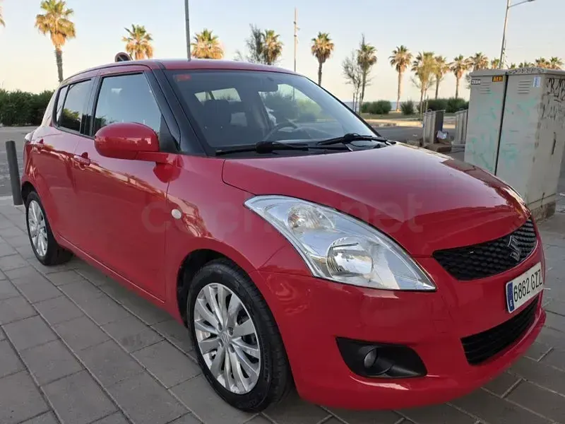 Usado Suzuki Swift GL 92 CV (67 kW) 2010 Rojo Utilitario